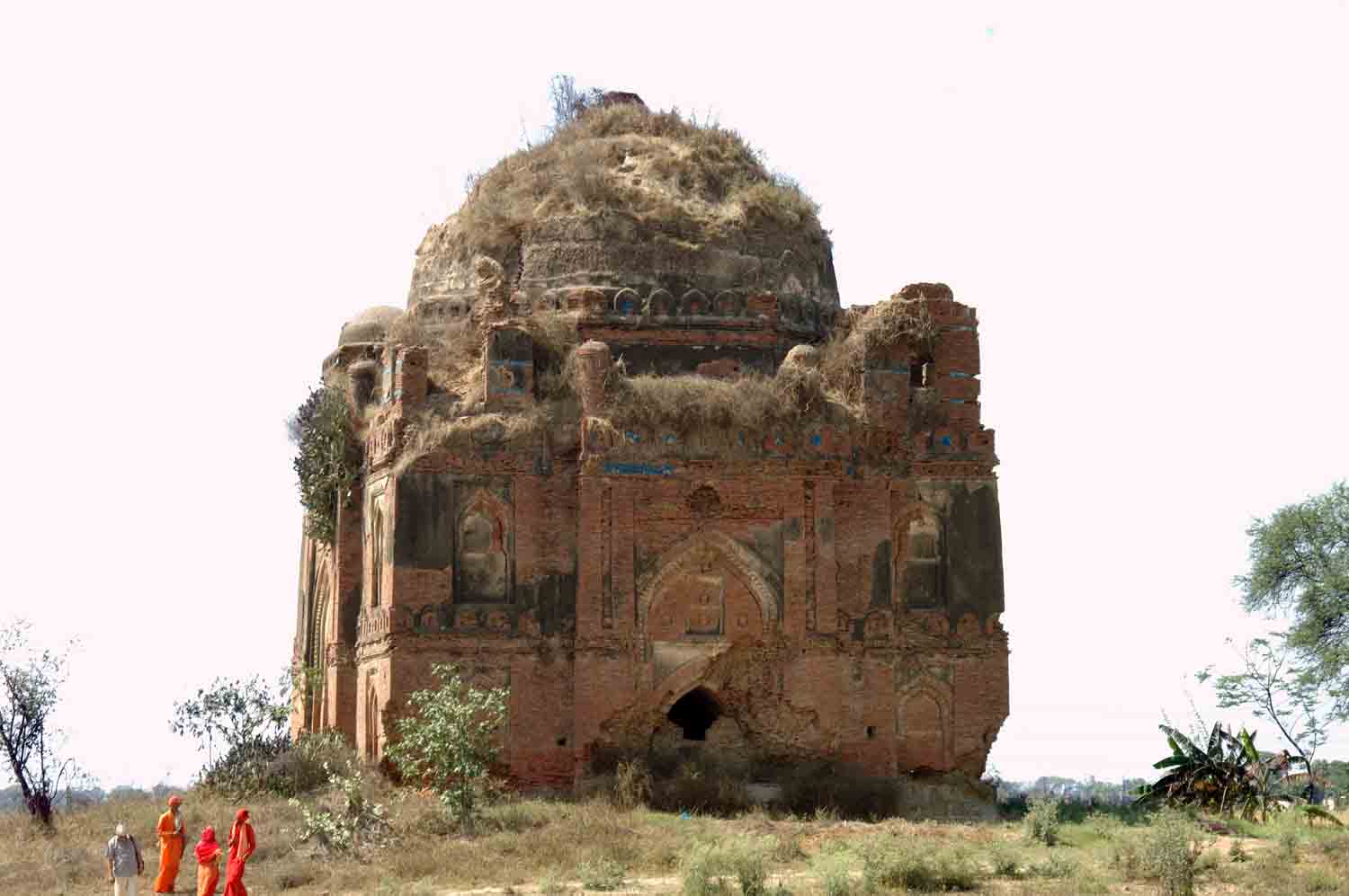 Tomb of Taj, Talania
