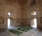 Tomb of Ustad, Talania