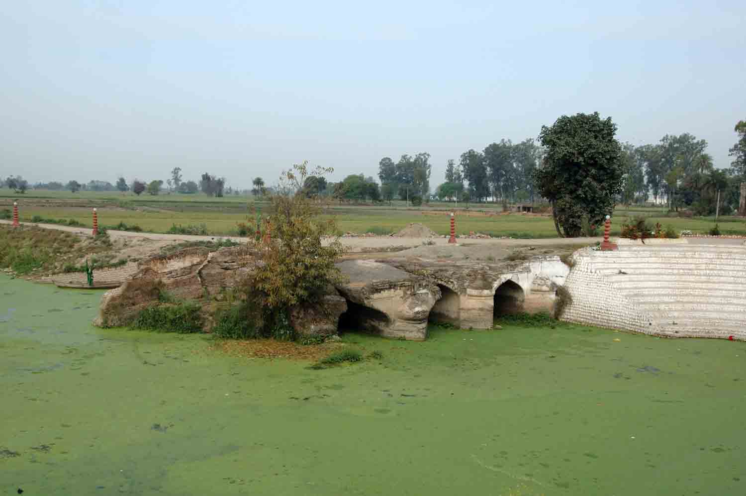Monuments in Sultanpur Lodi