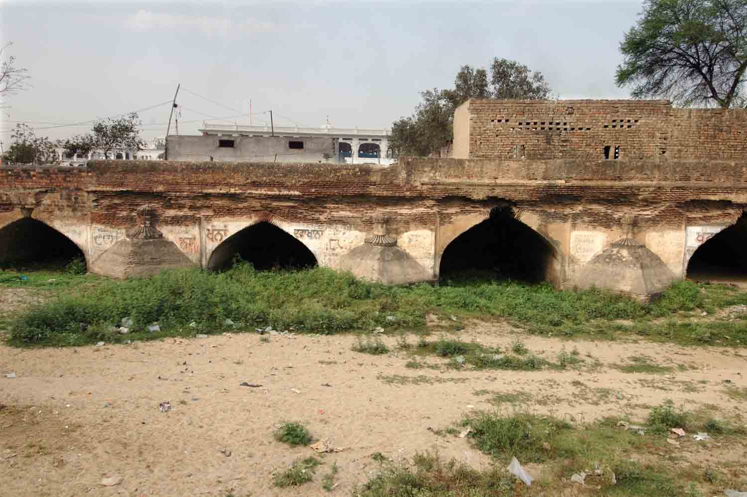 Monuments in Sultanpur Lodi