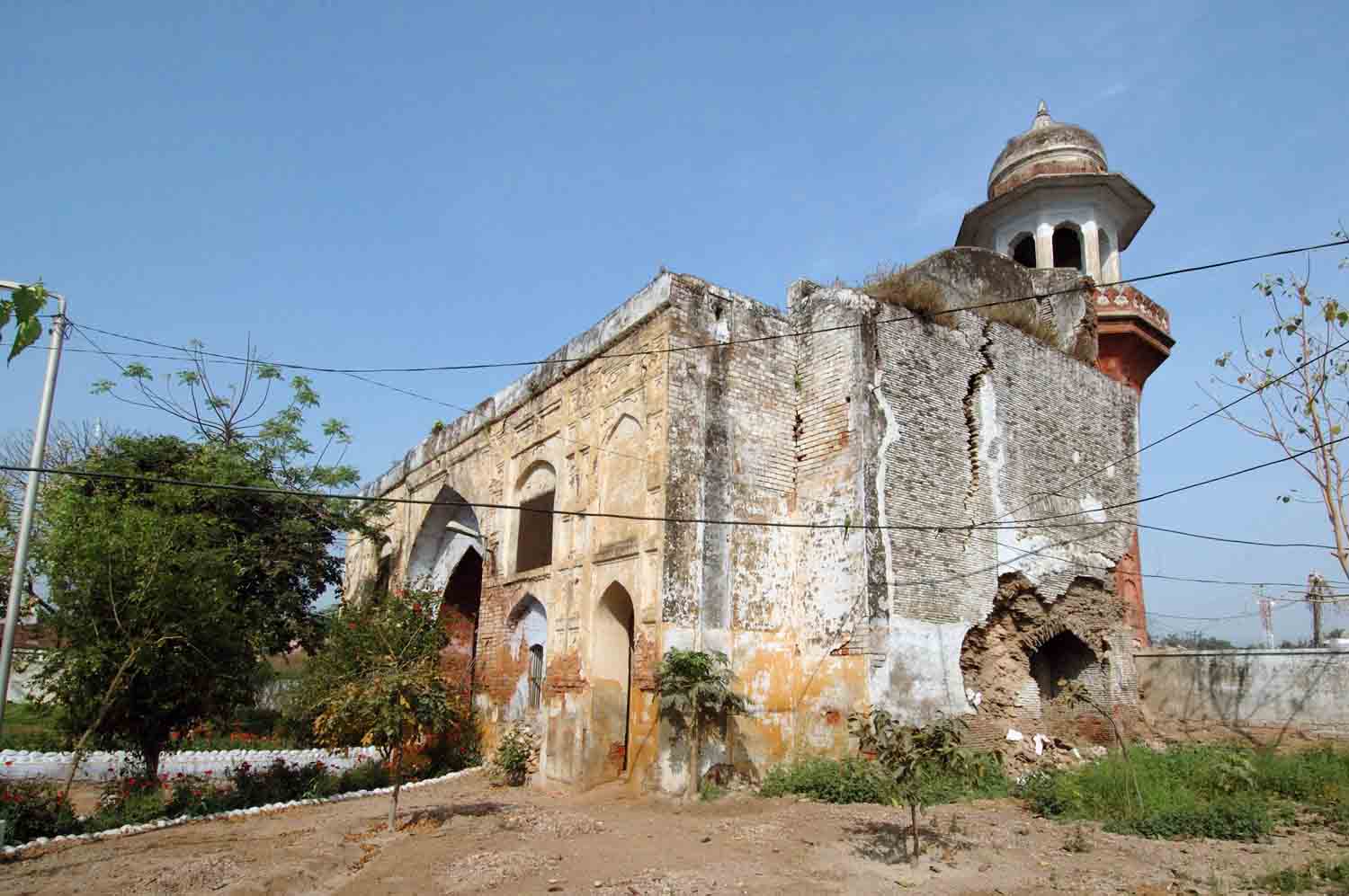 Monuments in Sultanpur Lodi