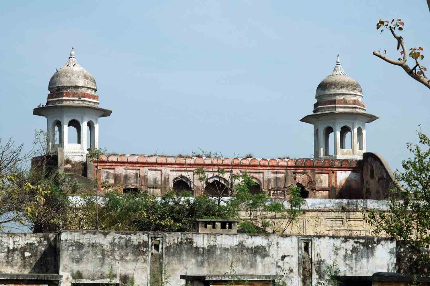 Monuments in Sultanpur Lodi