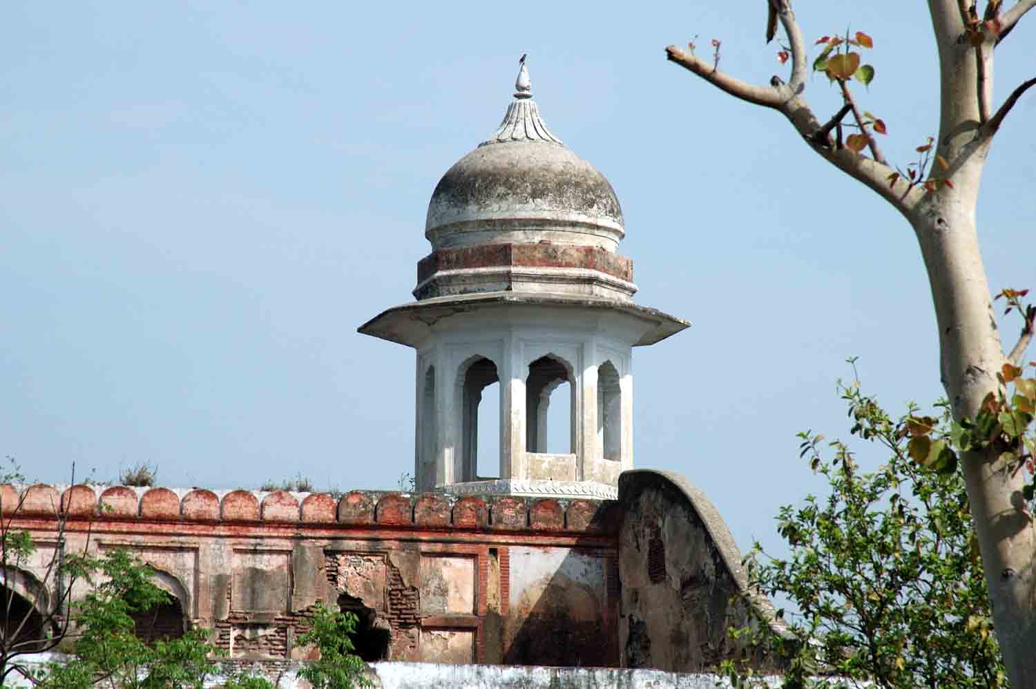 Monuments in Sultanpur Lodi
