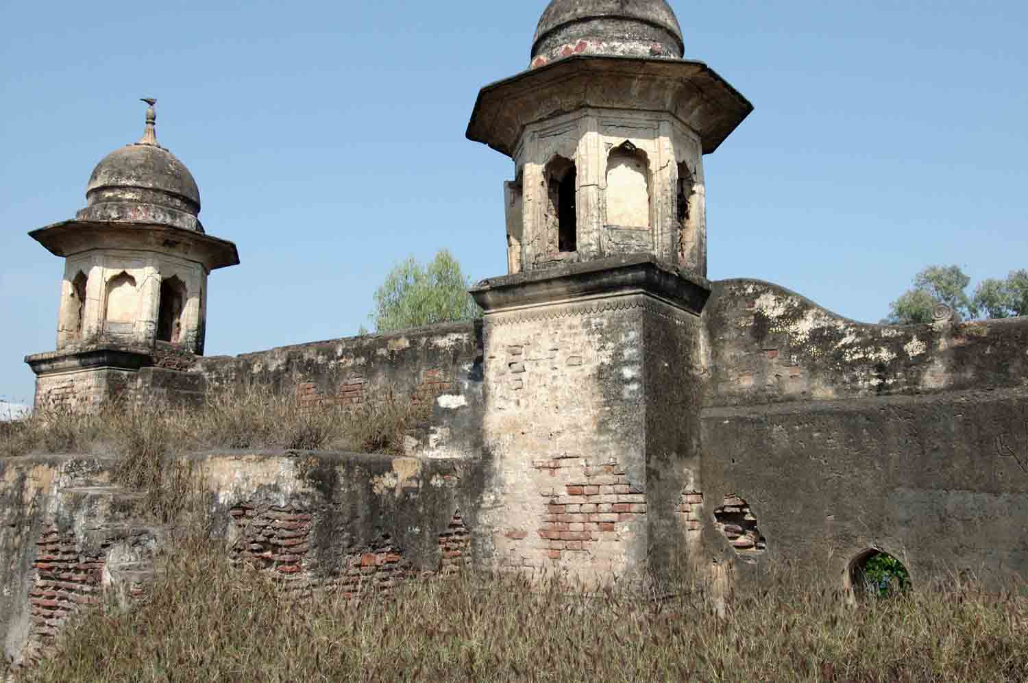 Monuments in Sultanpur Lodi