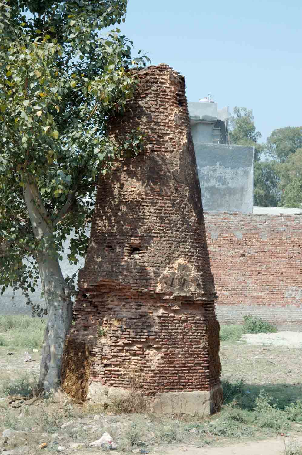 Monuments in Sultanpur Lodi