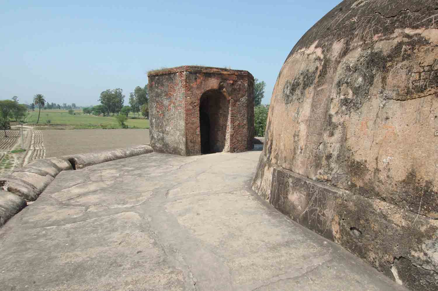 Monuments in Sultanpur Lodi