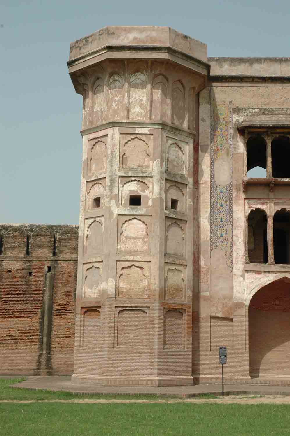 Sarai Dakhani, Mahlian Kalan, Punjab
