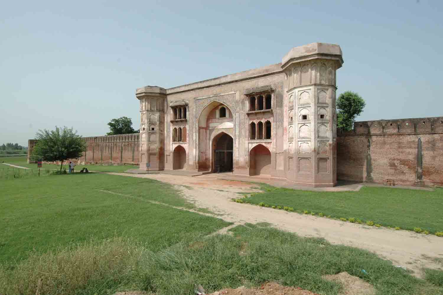 Sarai Dakhani, Mahlian Kalan, Punjab