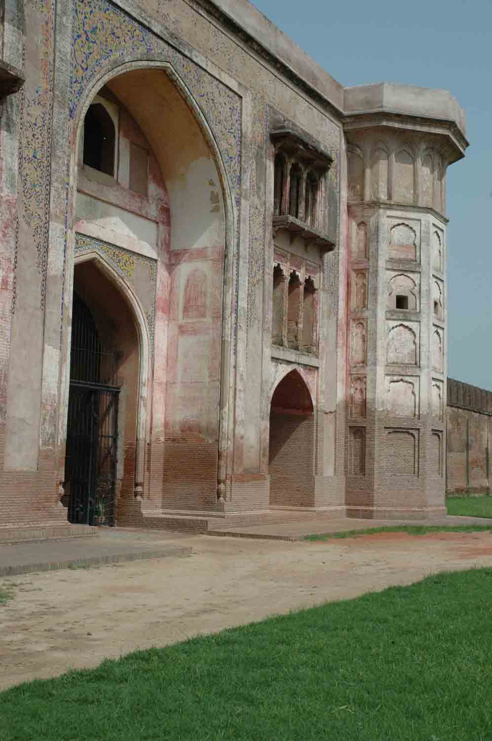 Sarai Dakhani, Mahlian Kalan, Punjab