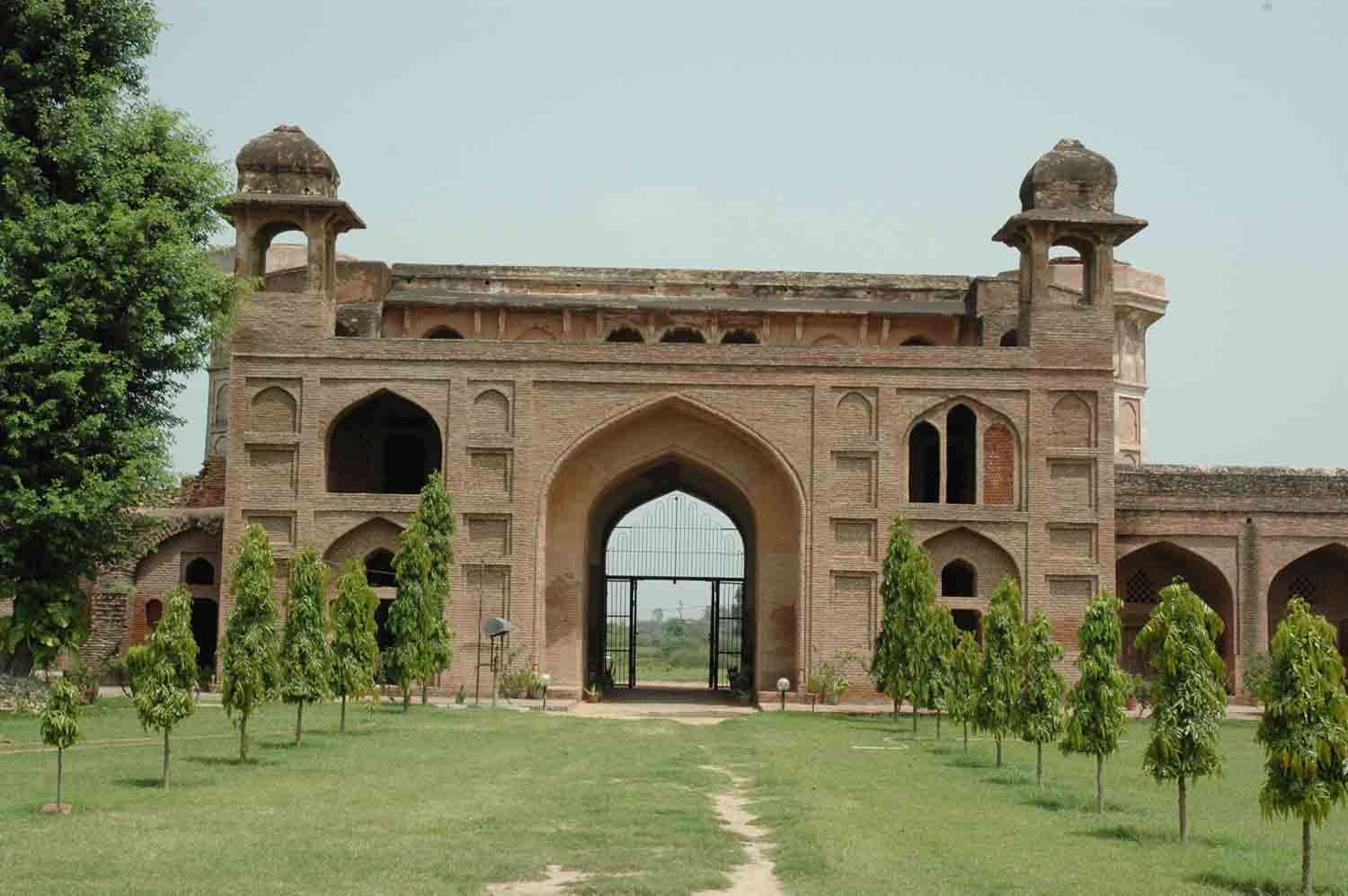 Sarai Dakhani, Mahlian Kalan, Punjab