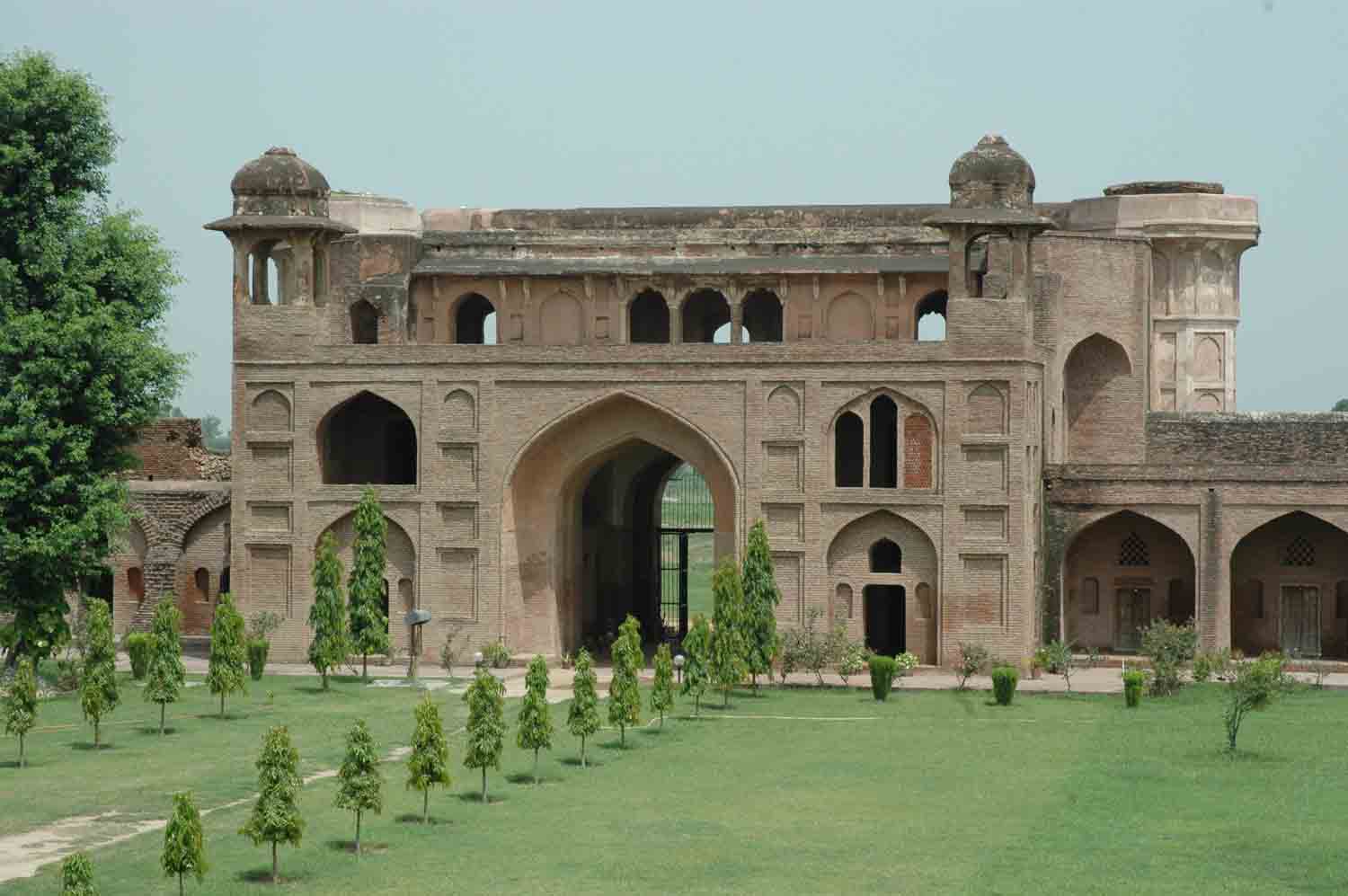 Sarai Dakhani, Mahlian Kalan, Punjab