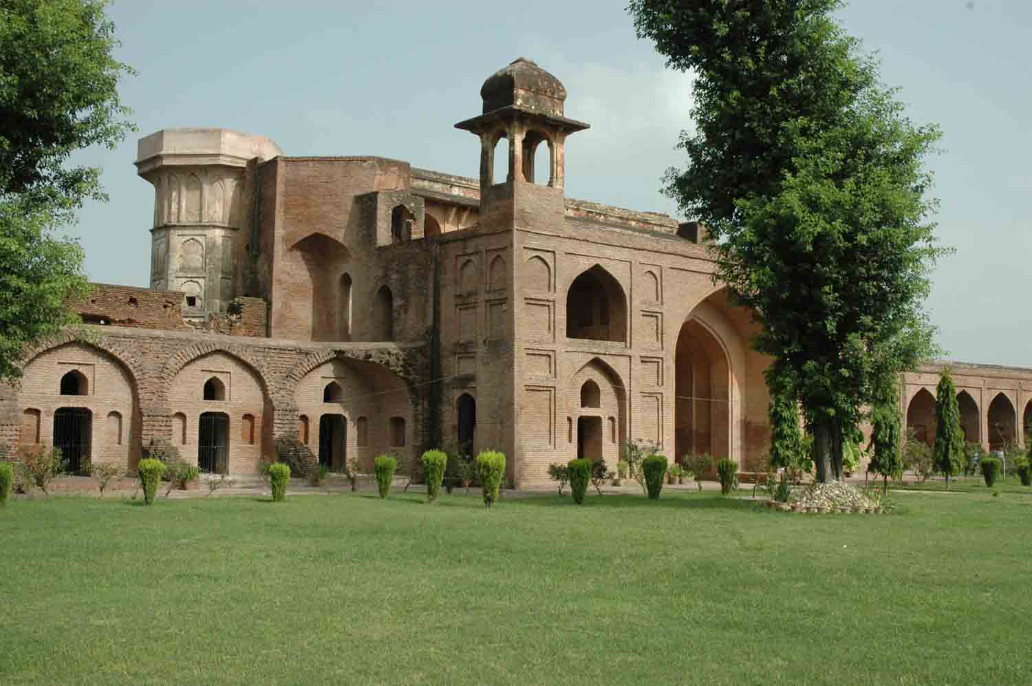 Sarai Dakhani, Mahlian Kalan, Punjab