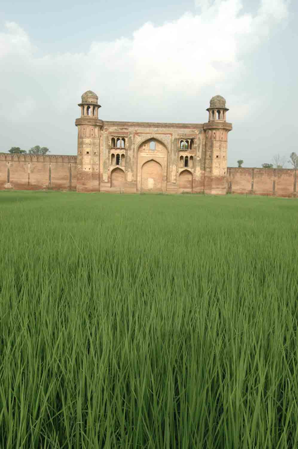 Sarai Dakhani, Mahlian Kalan, Punjab