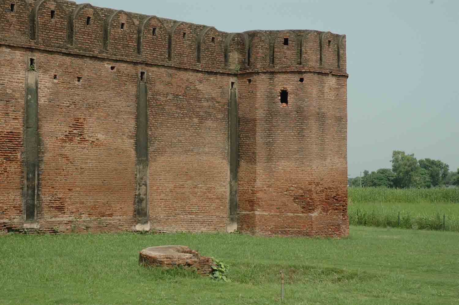 Sarai Dakhani, Mahlian Kalan, Punjab