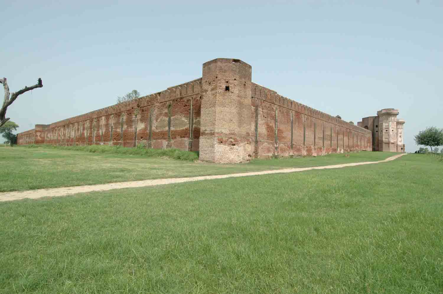 Sarai Dakhani, Mahlian Kalan, Punjab