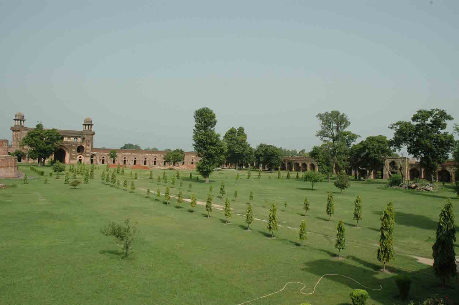 Sarai Dakhani, Mahlian Kalan, Punjab