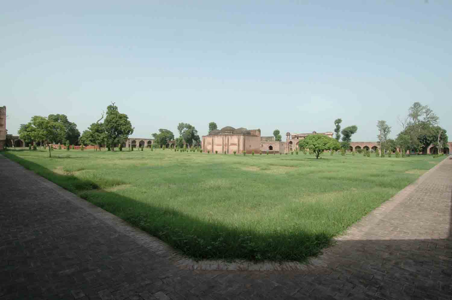 Sarai Dakhani, Mahlian Kalan, Punjab