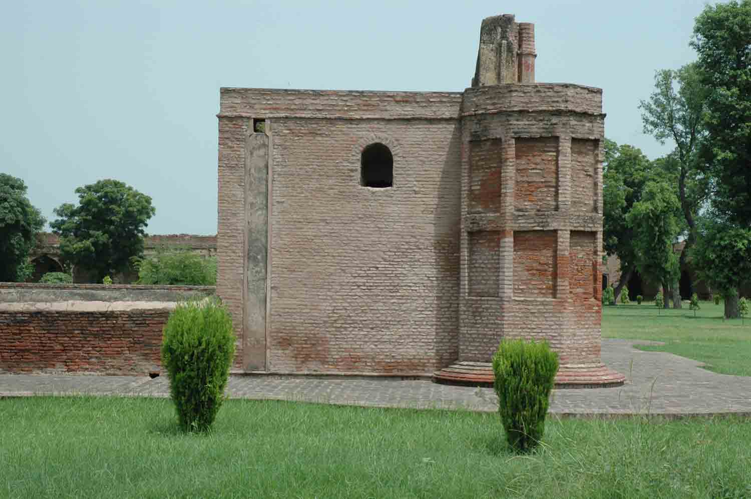 Sarai Dakhani, Mahlian Kalan, Punjab