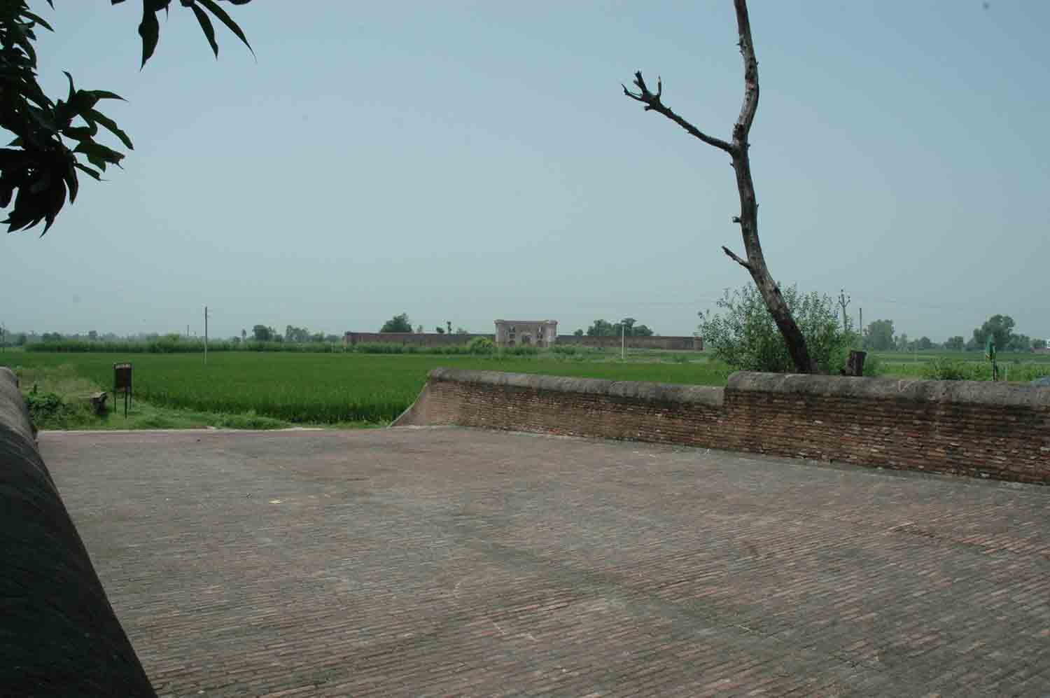 Sarai Dakhani, Mahlian Kalan, Punjab