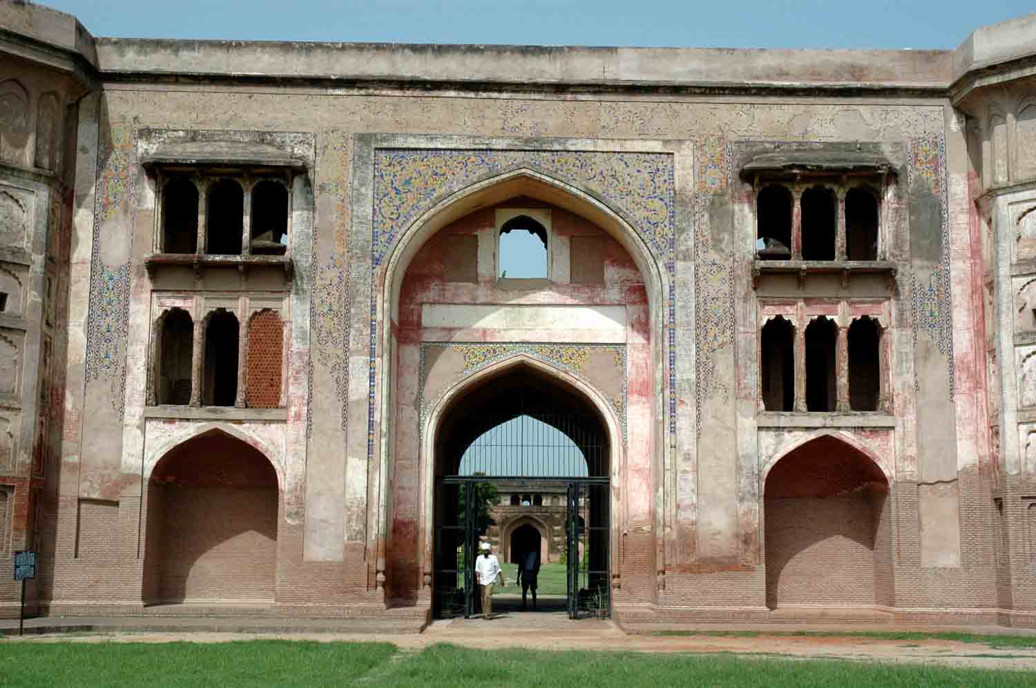 Sarai Dakhani, Mahlian Kalan, Punjab