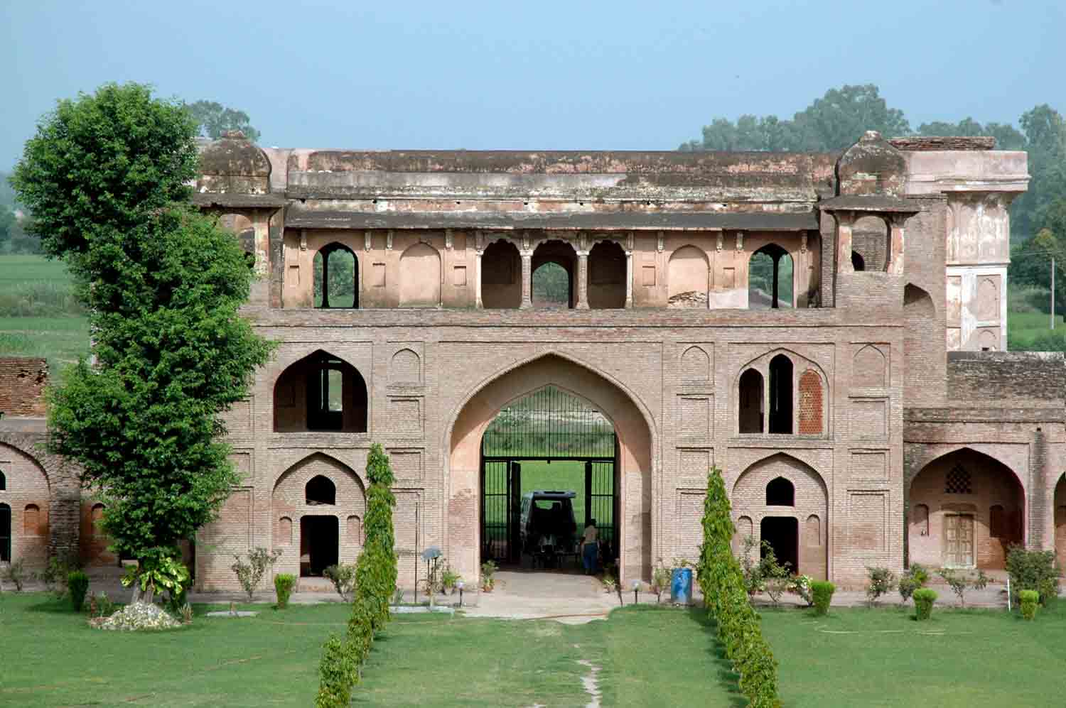 Sarai Dakhani, Mahlian Kalan, Punjab