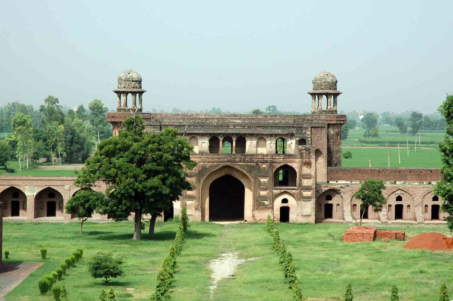 Sarai Dakhani, Mahlian Kalan, Punjab