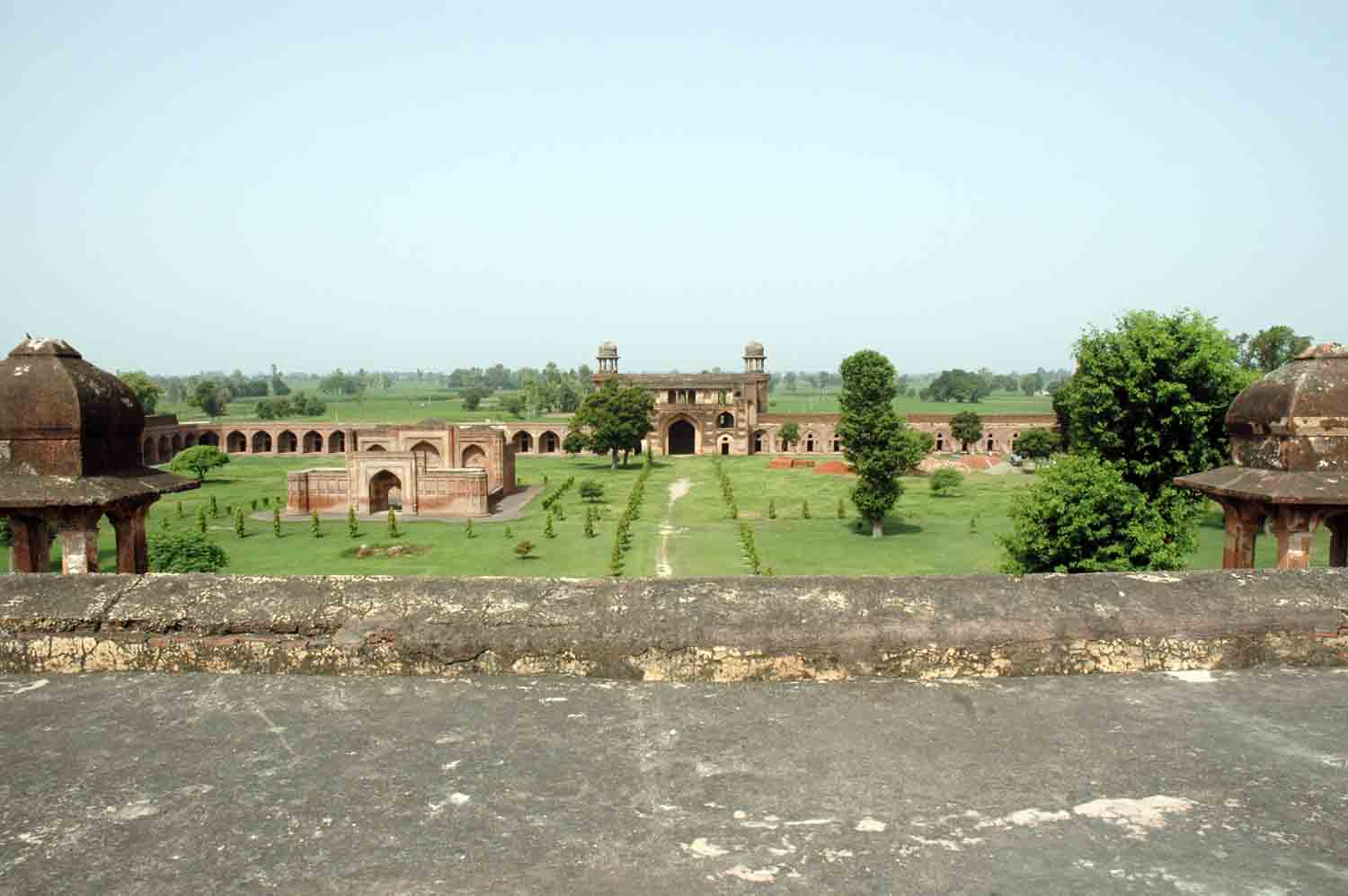 Sarai Dakhani, Mahlian Kalan, Punjab
