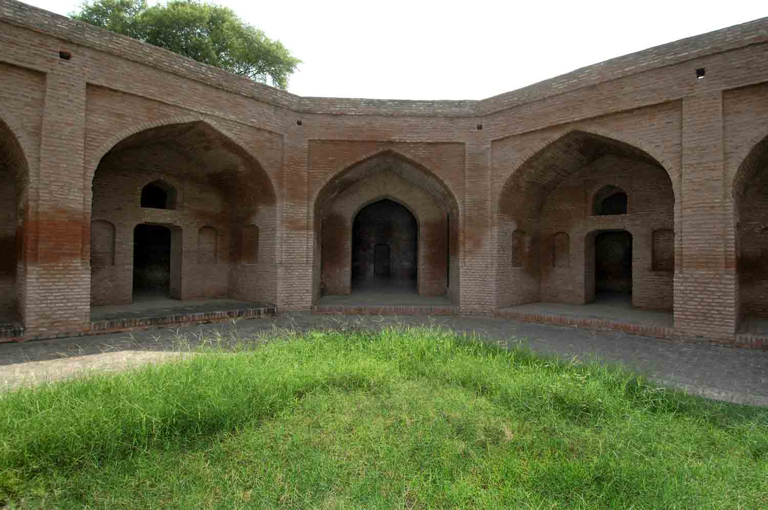 Sarai Dakhani, Mahlian Kalan, Punjab