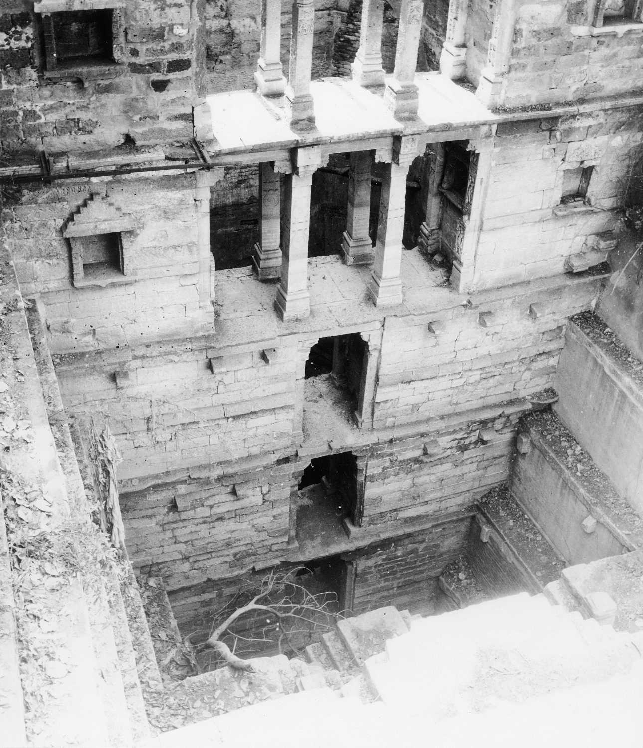 Dade-li-vav, Bhinmal, Rajasthan