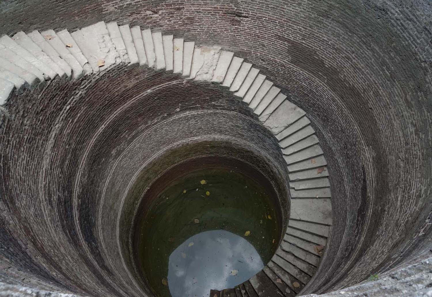 Helical well, Champaner, Gujarat