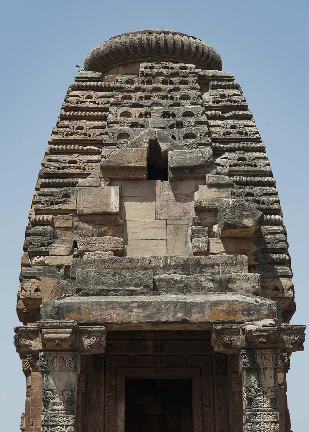 Temple and Kund, Roda, Gujarat