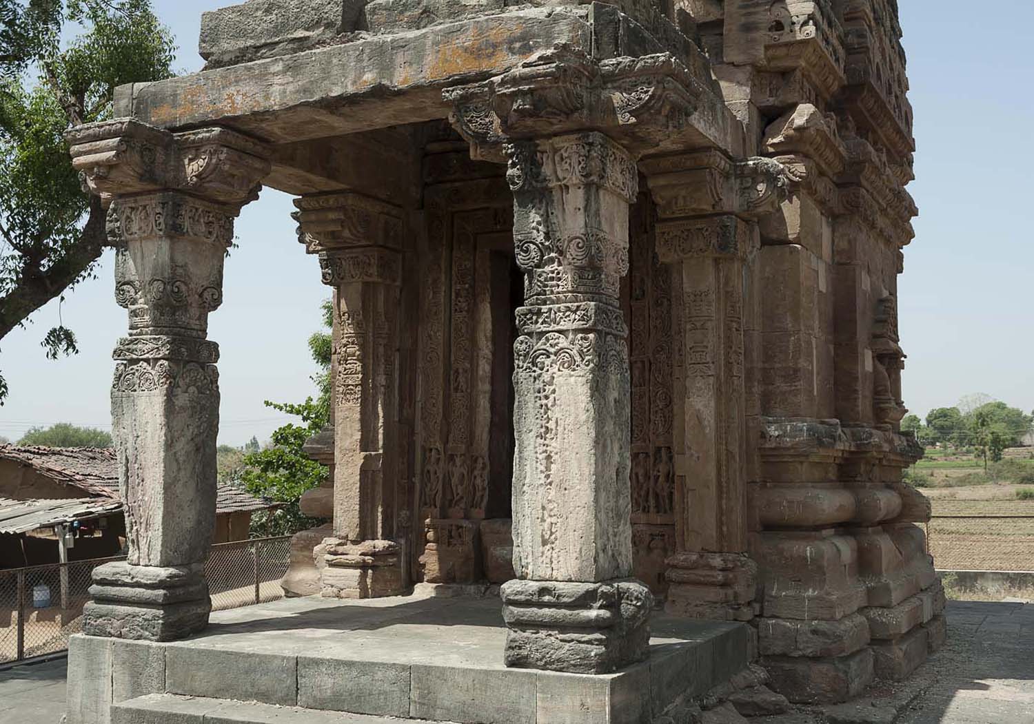 Temple and Kund, Roda, Gujarat