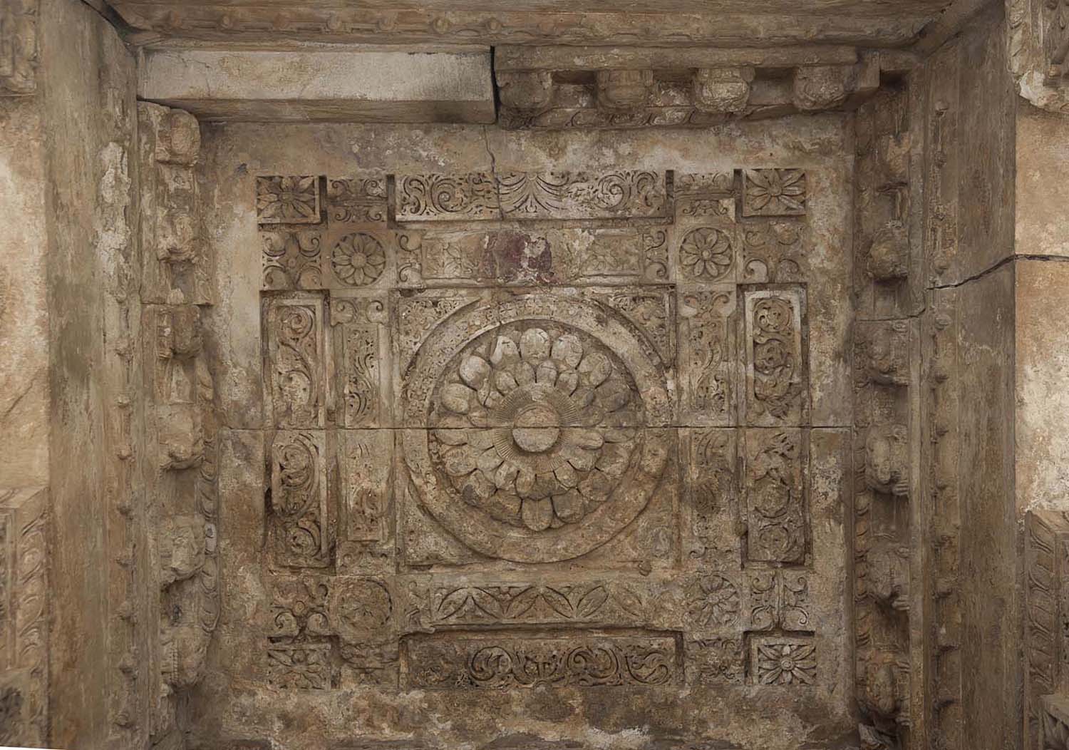 Temple and Kund, Roda, Gujarat