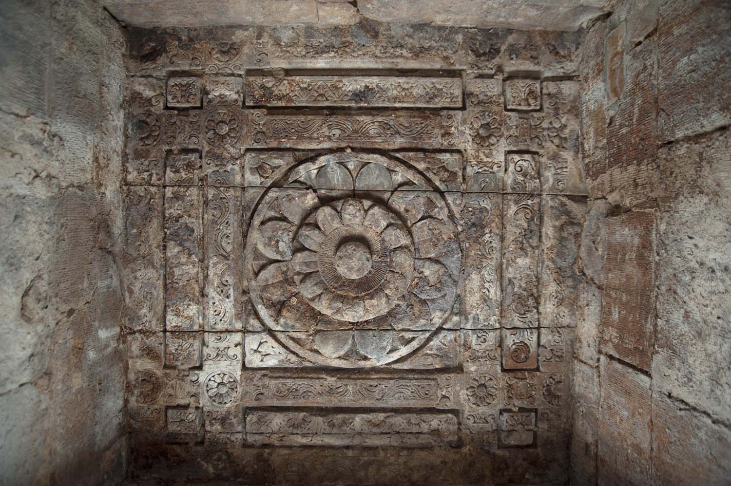 Temple and Kund, Roda, Gujarat