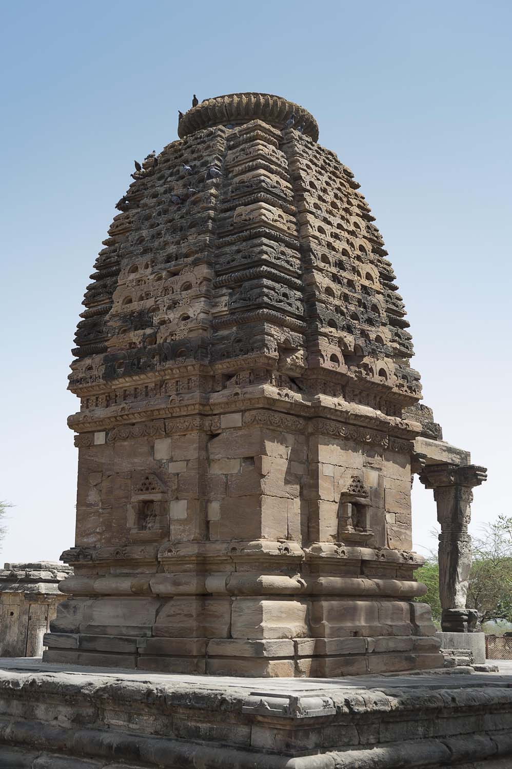 Temple and Kund, Roda, Gujarat