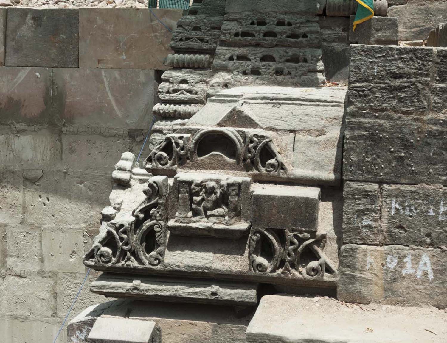 Temple and Kund, Roda, Gujarat