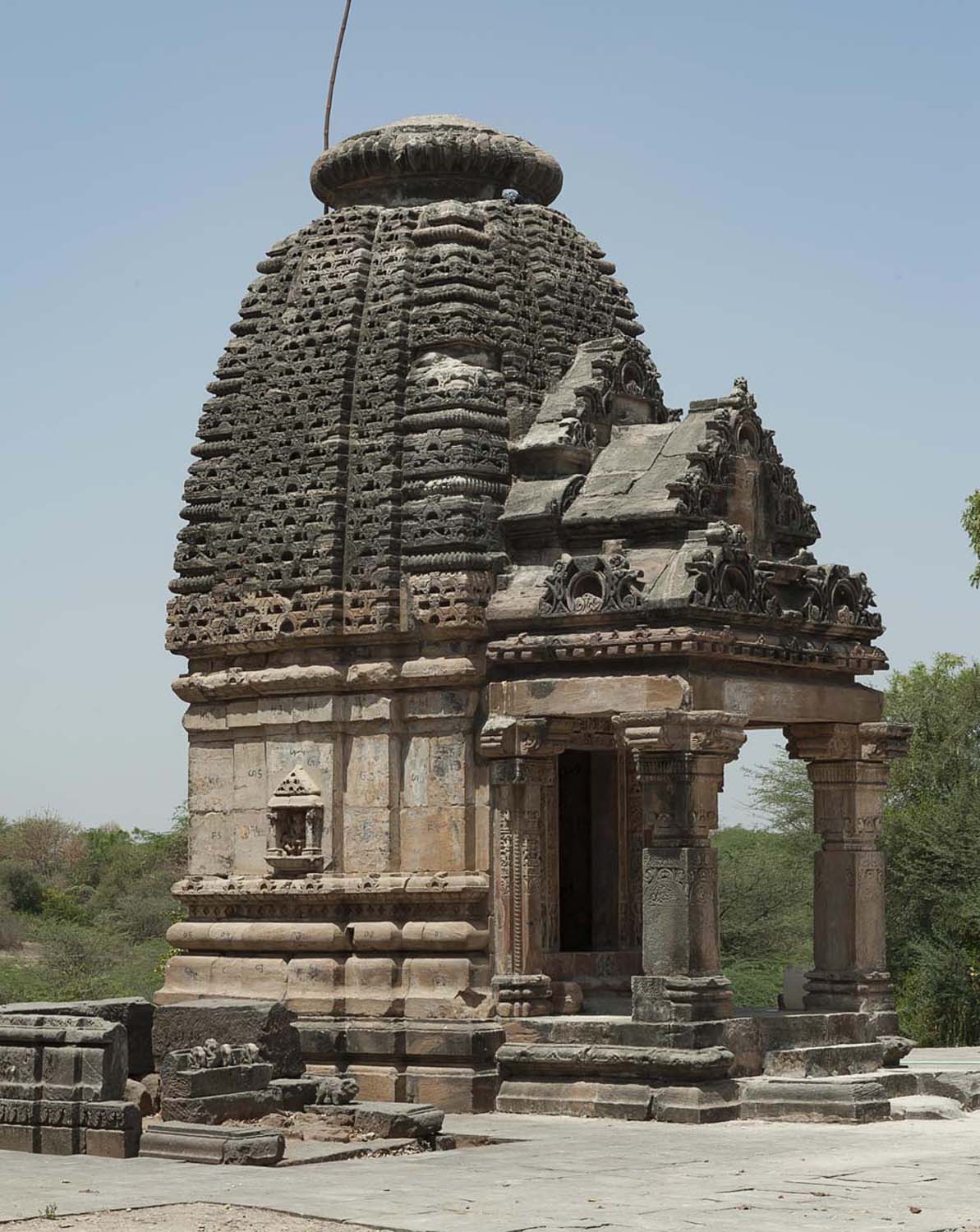 Temple and Kund, Roda, Gujarat