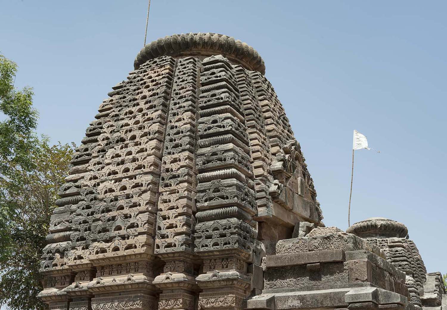 Temple and Kund, Roda, Gujarat
