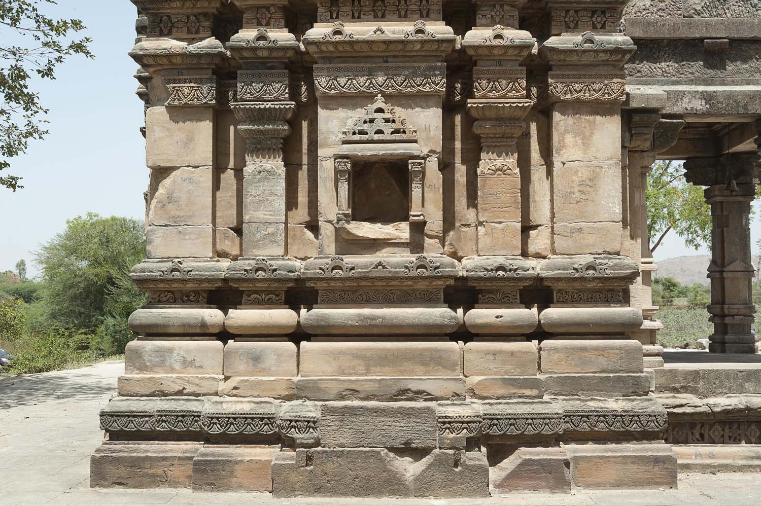 Temple and Kund, Roda, Gujarat