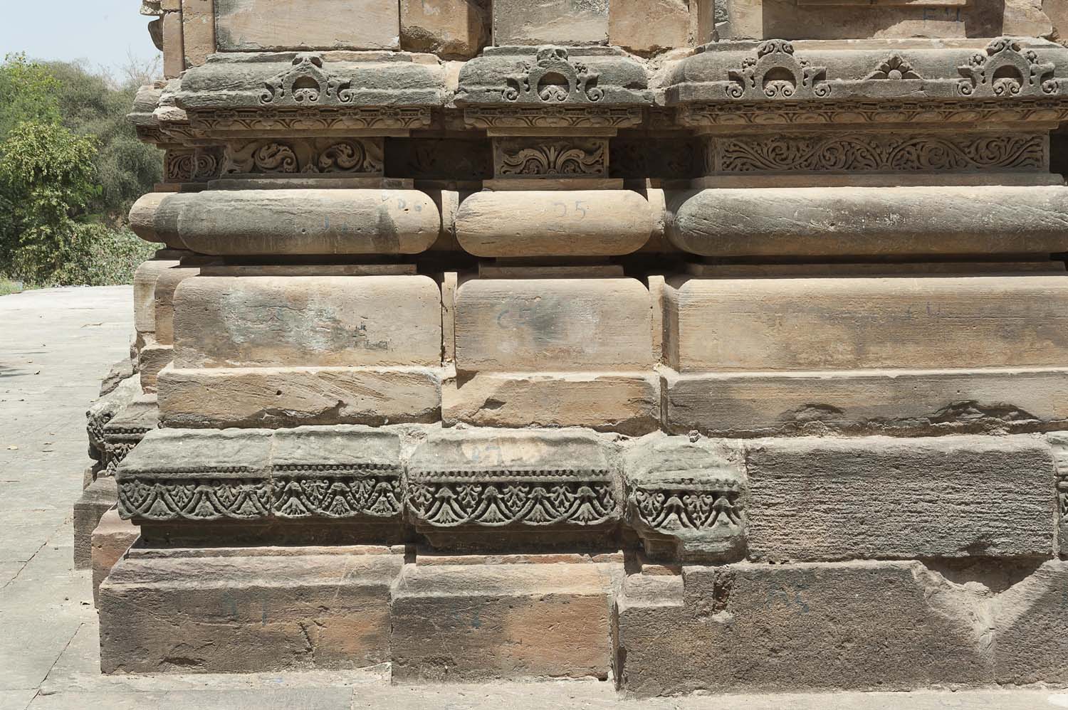 Temple and Kund, Roda, Gujarat