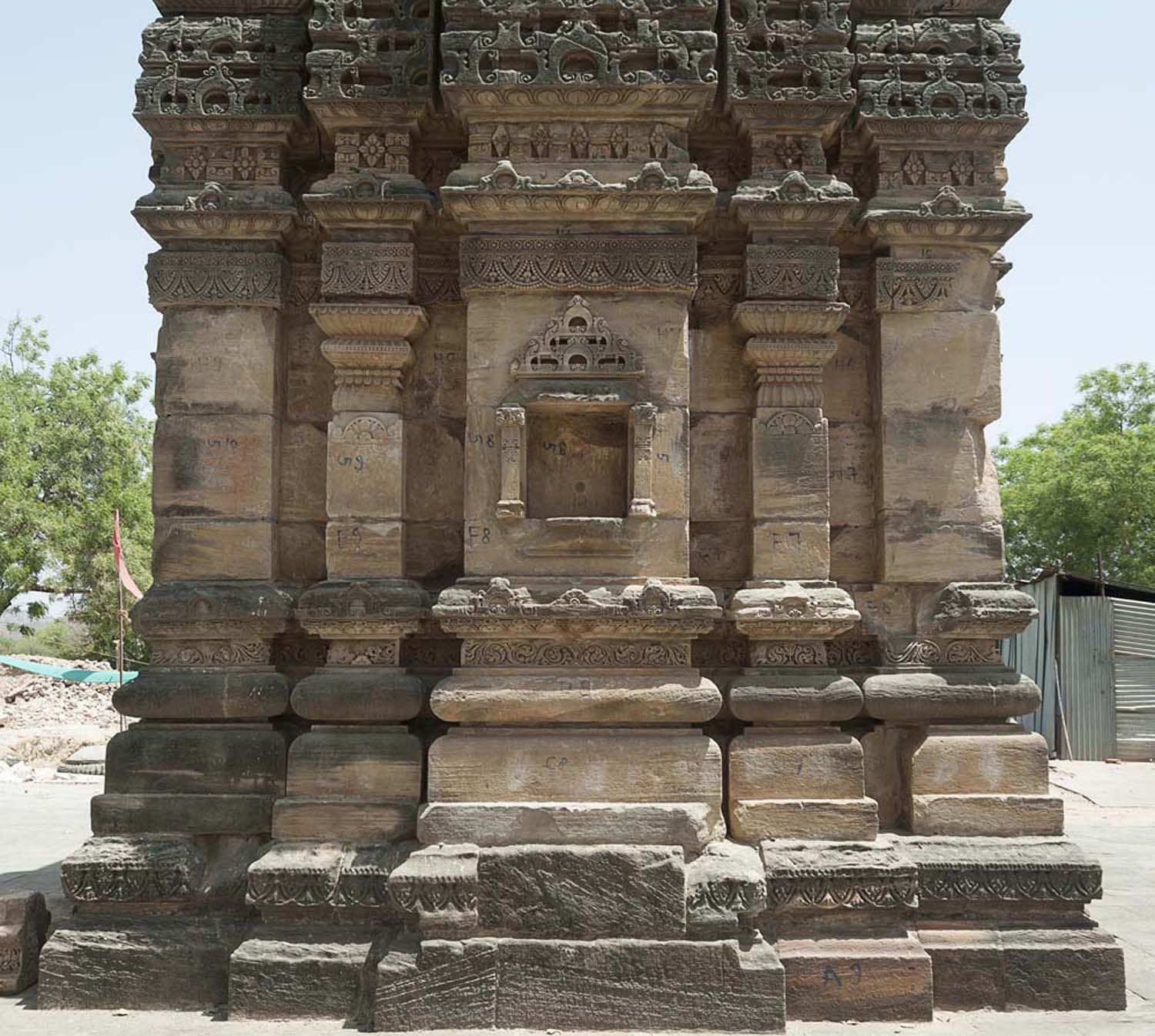 Temple and Kund, Roda, Gujarat