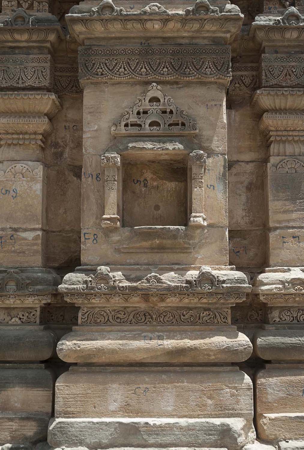 Temple and Kund, Roda, Gujarat