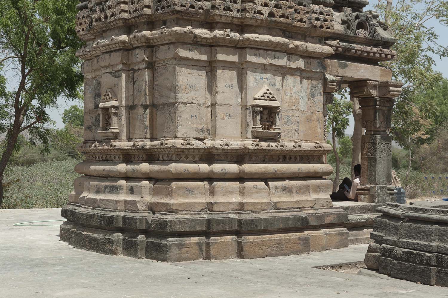 Temple and Kund, Roda, Gujarat