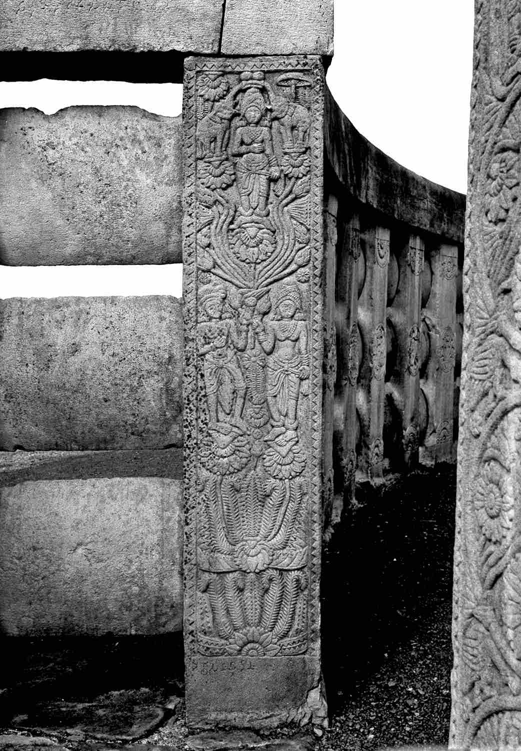 Stupa 2, Sanchi, Madhya Pradesh