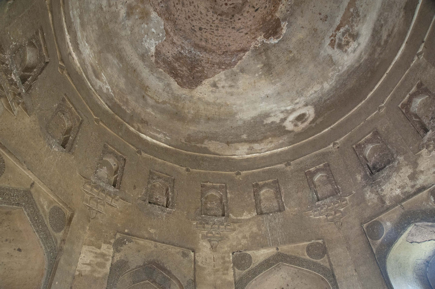 Azim Khan Tomb, Mehrauli, Delhi