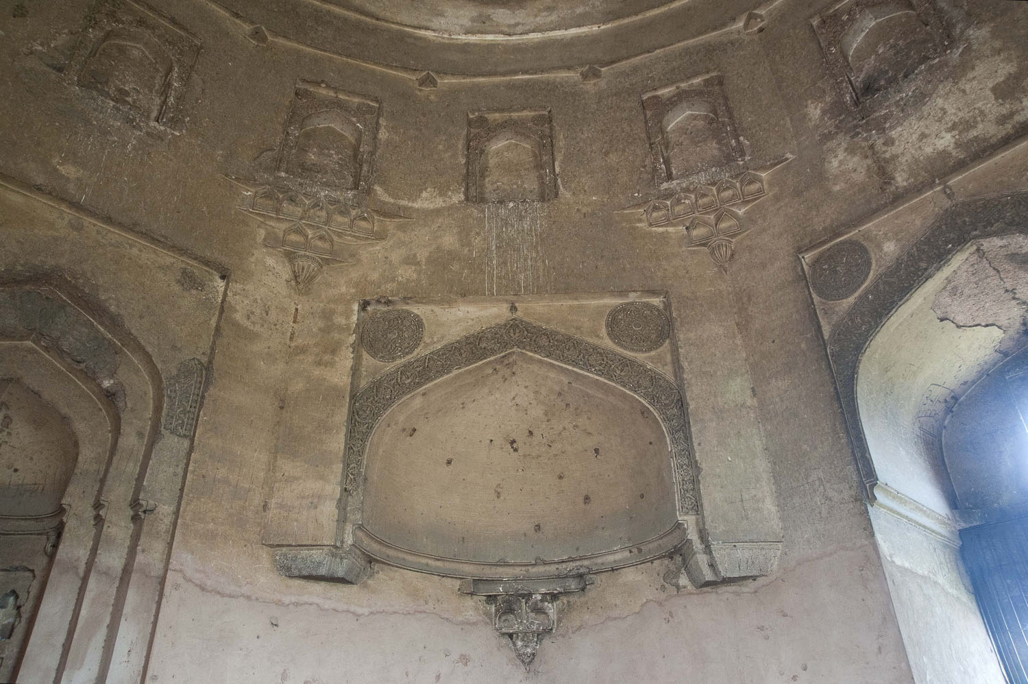Azim Khan Tomb, Mehrauli, Delhi