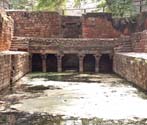 Gandhak ki Baoli, Mehrauli, Delhi