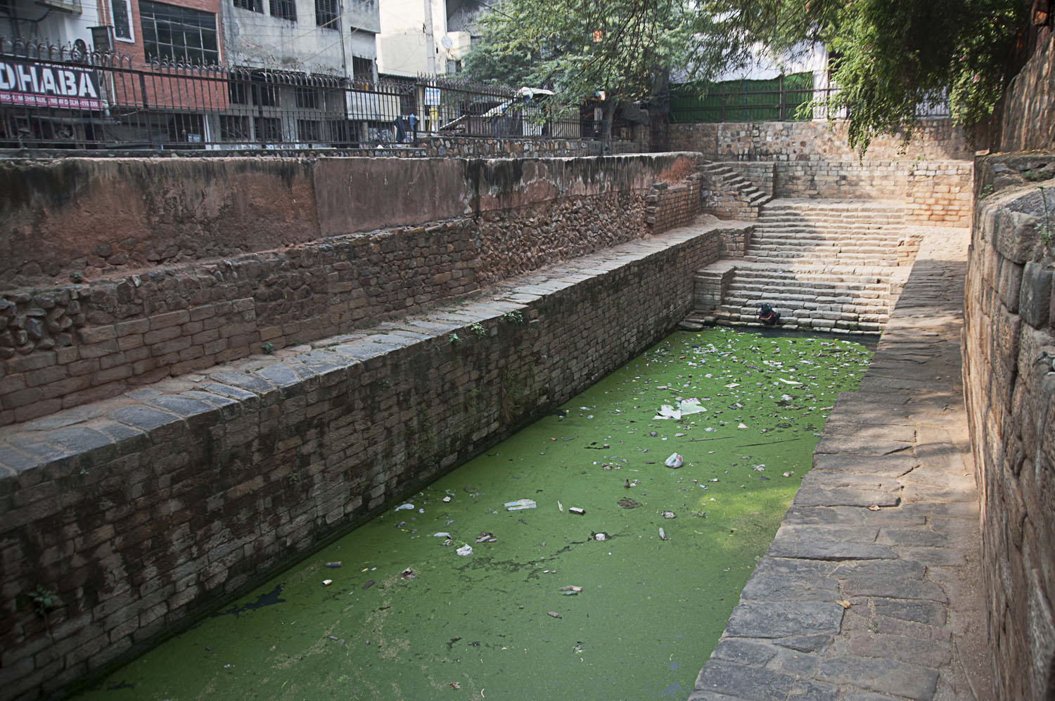 Gandhak ki Baoli, Mehrauli, Delhi