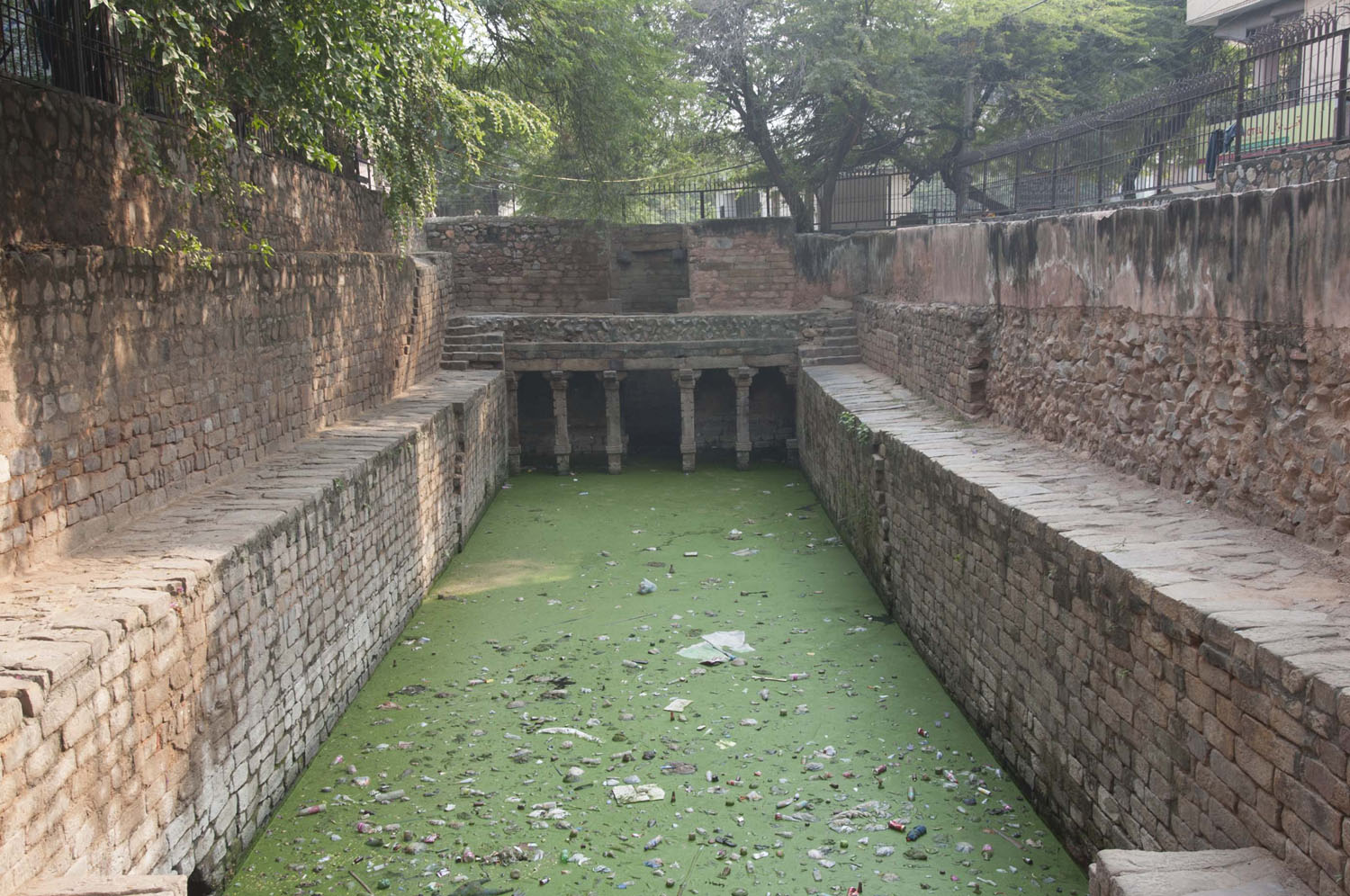 Gandhak ki Baoli, Mehrauli, Delhi