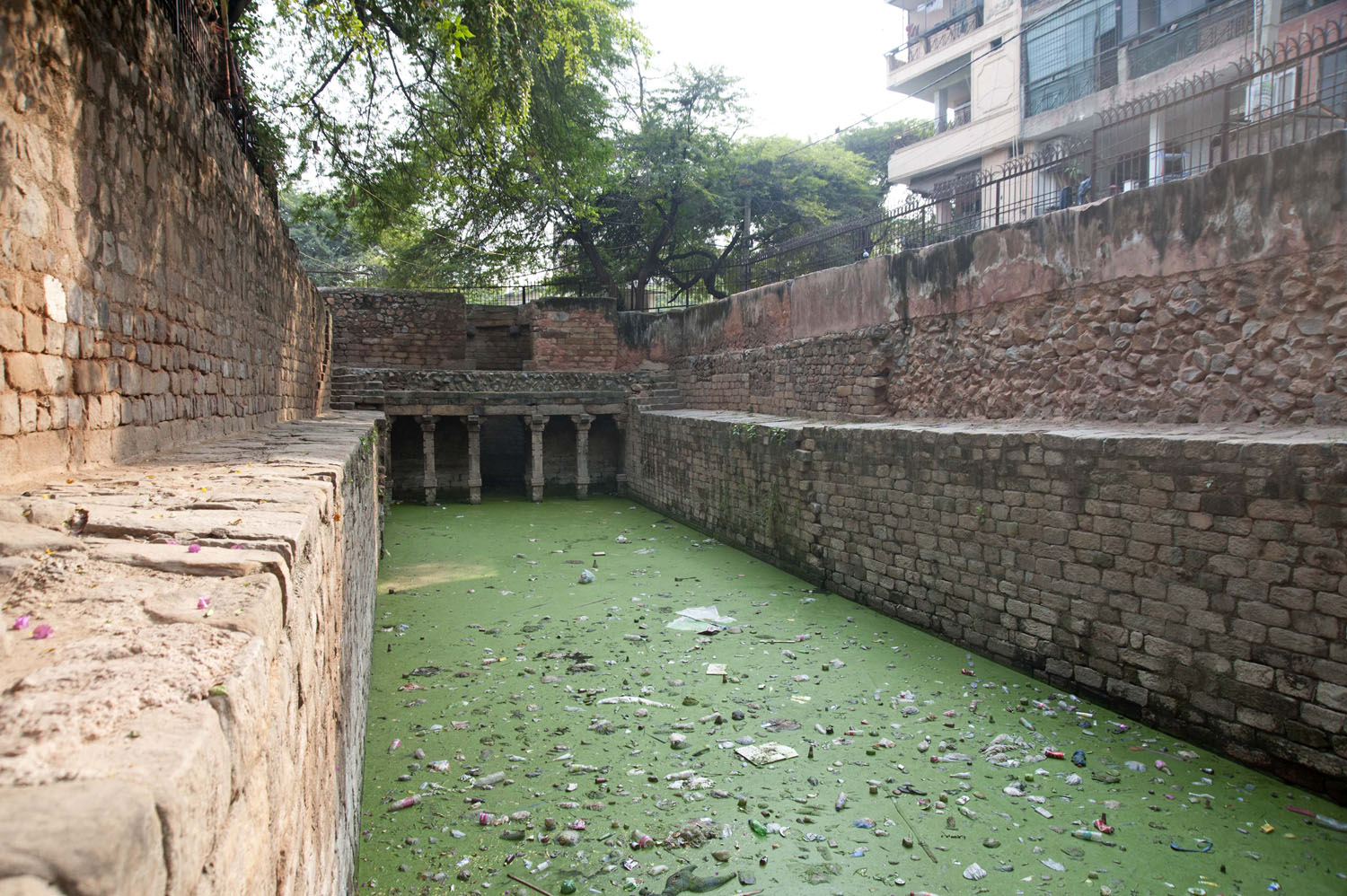 Gandhak ki Baoli, Mehrauli, Delhi